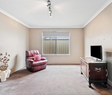 Fantastic Living in Yanchep. Please SMS Mary at Wright Realty on 04... - Photo 2