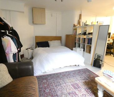 Studio Flat, Albion Road, N16 - Photo 3