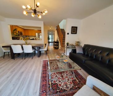 For Lease - 5134 Silvercreek Drive, Burlington, Ontario - Photo 1