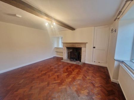 4 bedroom detached house to rent - Photo 5
