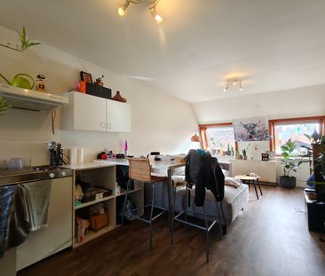 Dakappartement te huur in Lokeren - Photo 1