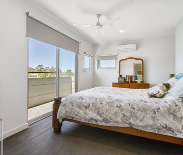 SPECTACULAR VIEWS! - Photo 4