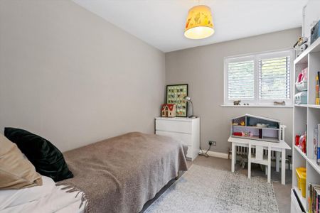 4 bedroom detached house to rent - Photo 5