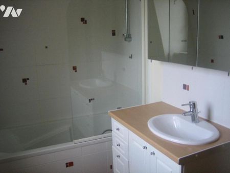 T3 60 m² QUESNOY SUR DEULE - Photo 3