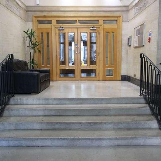 South Block, Belvedere Road, London, SE1 - Photo 1