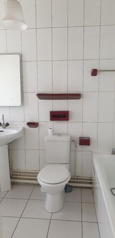 Location Appartement 1 pièce 34m² CLERMONT FERRAND 63000 - Photo 4