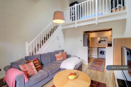 1 bedroom maisonette to rent - Photo 4