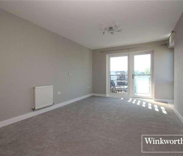 Grade Close, Elstree, Borehamwood, Hertfordshire, WD6 - Photo 3