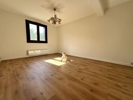 Location Appartement 2 pièces 50m² AUBIERE 63170 - Photo 4