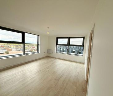 1 bedroom penthouse to rent - Photo 1