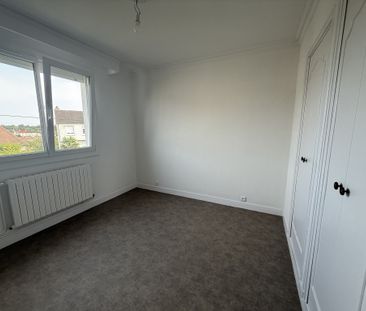 Location Maison 4 pièces 77m² LE MANS 72000 - Photo 4