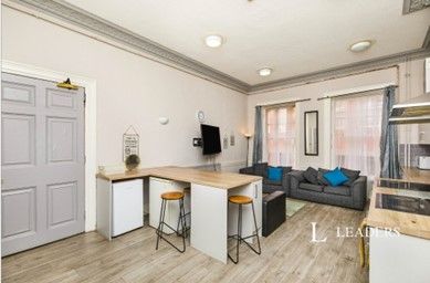 1 bedroom terraced to rent St. James's Street, Nottingham, Nottinghamshire, NG1 - Photo 2