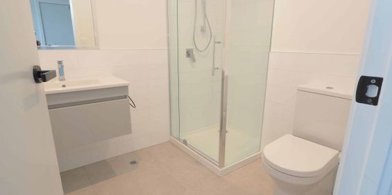 Studio living! - Photo 3