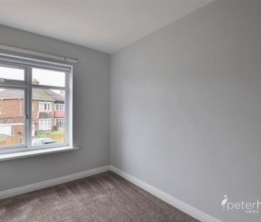 2 bedroom semi-detached house to rent - Photo 4