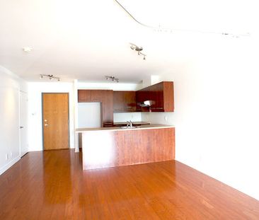 Condo for rent, Laval (Laval-des-Rapides) - Photo 1
