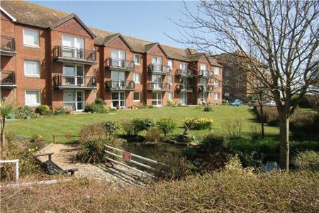 1 bedroom retirement property to rent - Photo 3