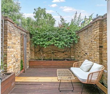 3 bedroom apartment to rent - Photo 1