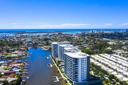 Level 8, 4806/5 Harbour Side Court, Biggera Waters, QLD 4216 - Photo 3