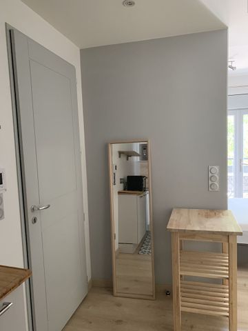 Location Appartement 1 pièce 27m² LA TRONCHE 38700 - Photo 3