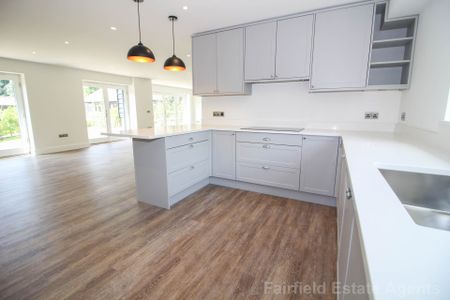 Roughwood Lane, Chorleywood, HP8 - Photo 5