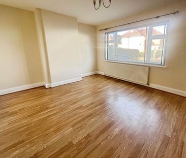 3 bedroom House To Let - Photo 1