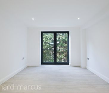 Bolters Lane, Banstead - Photo 2