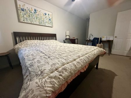 For Lease - 2225 Dale Ridge Drive, Oakville, Ontario - Photo 4