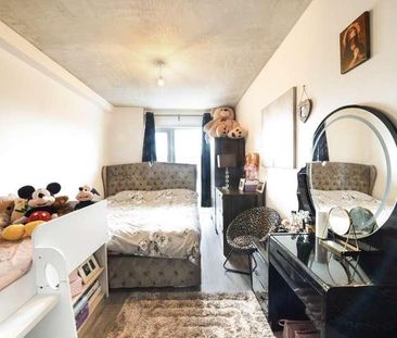 South Street, Romford, RM1 - Photo 2