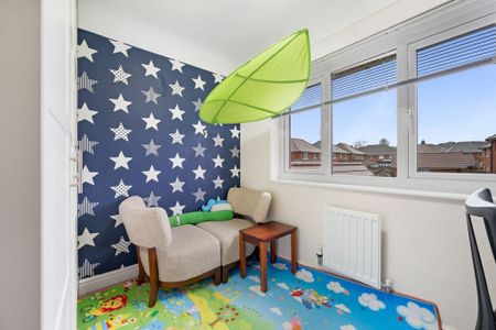 4 bedroom detached house to rent - Photo 4