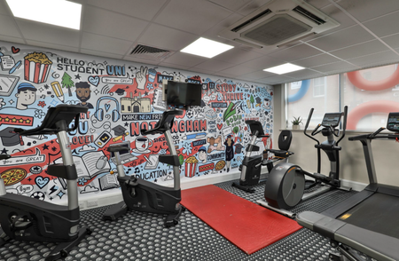 1 bedroom in a house share to rent - Photo 4