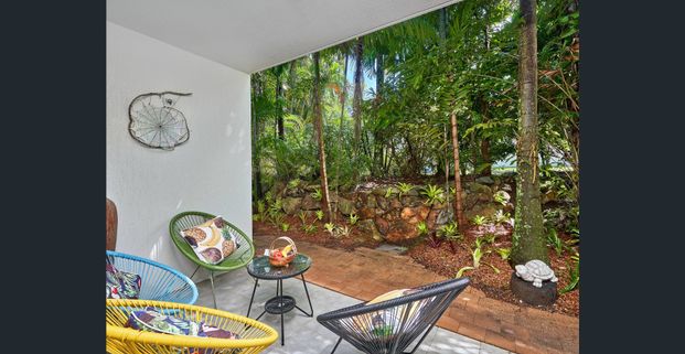 🌴 Dreamy Trinity Beach Retreat for Rent! 🌊 - Photo 1