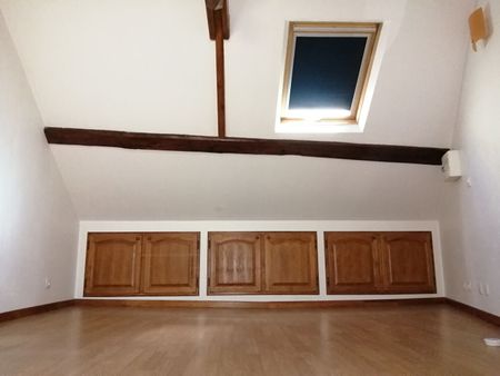 Location Maison 4 pièces 58m² - Photo 2