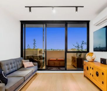 2Bedrooms, 2Bathrooms - Photo 2