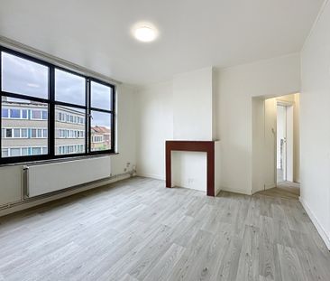 Appartement met twee slaapkamers in Anderlecht - Photo 5