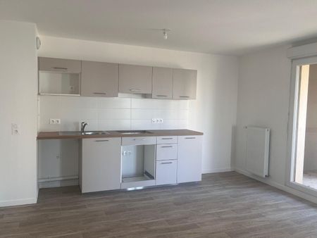 location Appartement T3 DE 68.8m² À BOBIGNY - Photo 3
