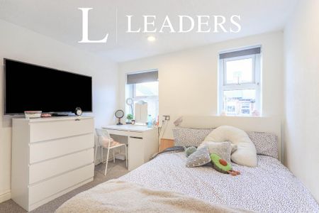 4 bedroom house to rent - Photo 3