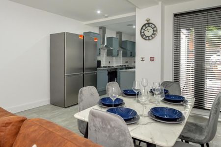 6 bedroom house to rent - Photo 3