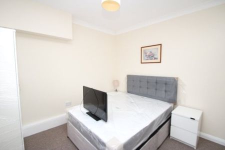 Chatsworth Road, Croydon CR0, Property for rent - Photo 2