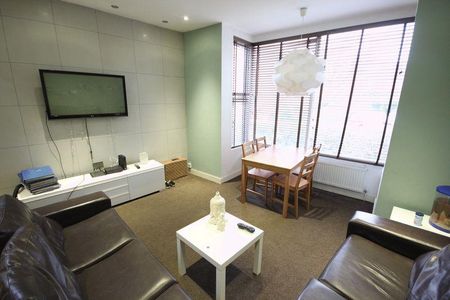 5 bedroom house to rent - Photo 3