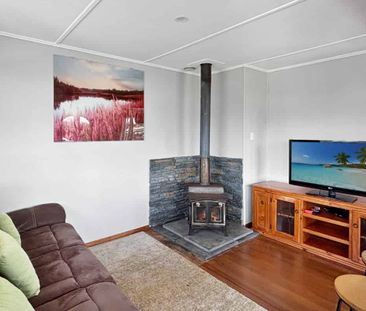 OHAKUNE - FURNISHED - 3 BEDROOM - Photo 1