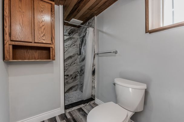 For Lease - 2458 Martin Court, Burlington, Ontario - Photo 1