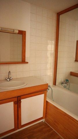 Location Appartement 2 pièces 44m² - Photo 2