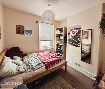 3 bedroom terraced house to rent - Photo 2