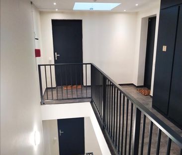 2 pièces - Meublé - 50 m² - 2ème étage - Colocation non autorisée - Photo 3