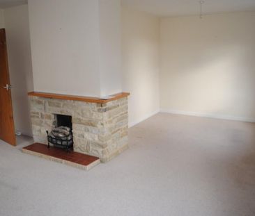 2 bedroom detached bungalow to rent - Photo 4