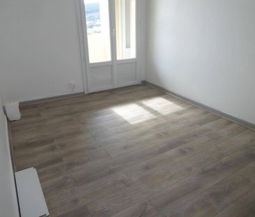 Location appartement 4 pièces 73 m² à Aubenas (07200) 5 - Photo 1