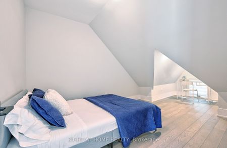 For Lease - 131 Brock Avenue Unit# Unit 1, Toronto, Ontario - Photo 3