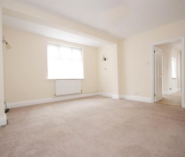 3 bedroom house to rent - Photo 2