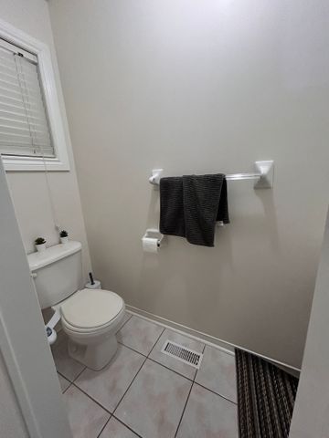 For Lease - 1372 Godwick Drive, Mississauga, Ontario - Photo 5