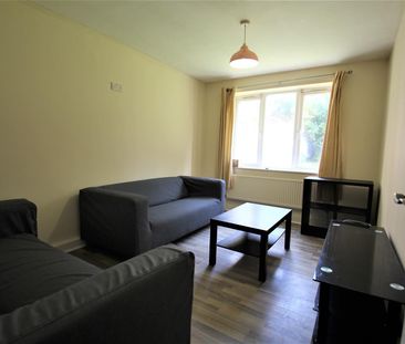 Pennington Court, Delph Lane, Woodhouse, LS6 2RW, Leeds - Photo 2